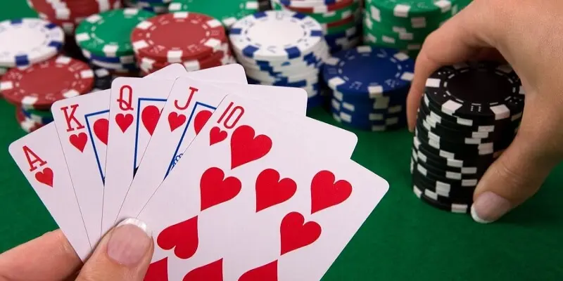 Các biến thể poker mang đến sự phong phú hiện đại